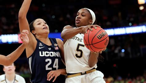 Notre Dame's Jackie Young says she will enter WNBA Draft