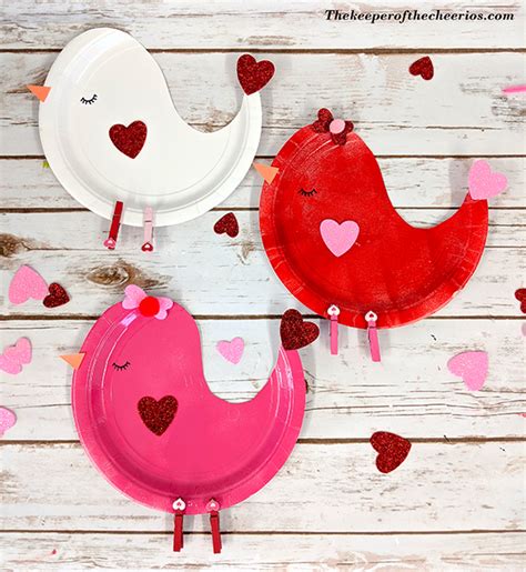 Paper Plate Love Birds - The Keeper of the Cheerios