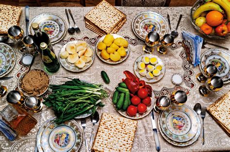 17 Beautiful Pieces for Your Passover Seder | Vogue