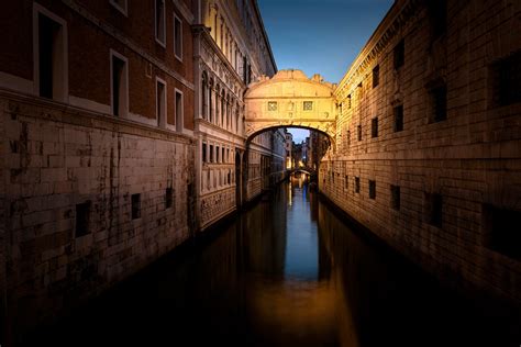 Bridge of sighs, Venice, Italy