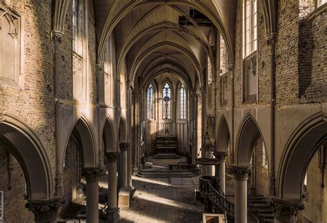 Photos of European Churches Left in Holy Ruin | Abandoned churches ...