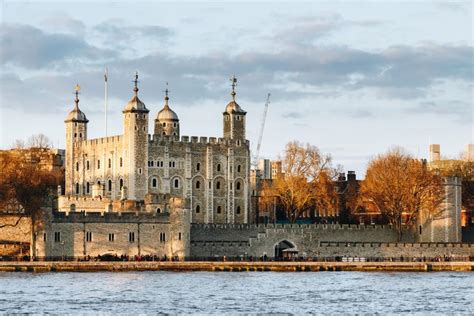 They Dug Up Tower of London Floor and Found Skeletons