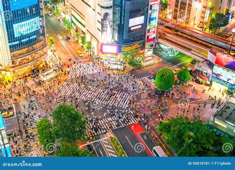 Shibuya Crossing from Top View in Tokyo Stock Image - Image of modern, futuristic: 95010781