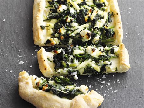 How to make spinach and fetta pide | Recipe | Spinach and feta, Recipes ...