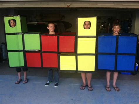 24 Cheap and Easy DIY Group Costumes for Halloween » TwistedSifter