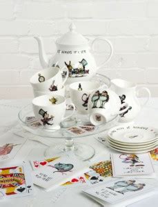 Alice in Wonderland Tea Set - Mad About The House