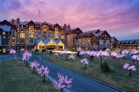 GAYLORD ROCKIES RESORT & CONVENTION CENTER - Aurora CO 6700 North ...