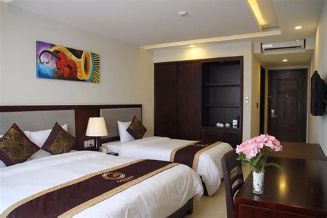 Golden Hotel Rooms: Pictures & Reviews - Tripadvisor