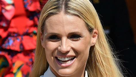 Michelle Hunziker, domestic accident: shatters the coffee table - Tips for Women's Fashion ...