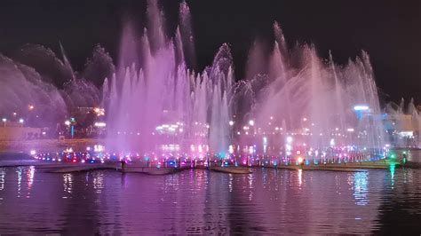 Fountain Show King Abdullah Park Riyadh - YouTube