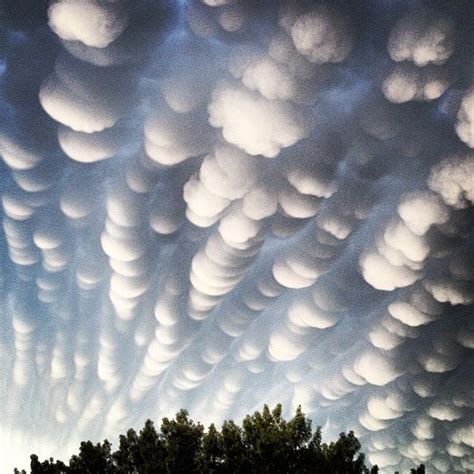 Mammatus clouds | Pictures / heavens God's canvas | Pinterest