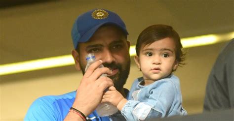 Rohit Sharma gives coaching class to daughter | Video | Cricket News ...