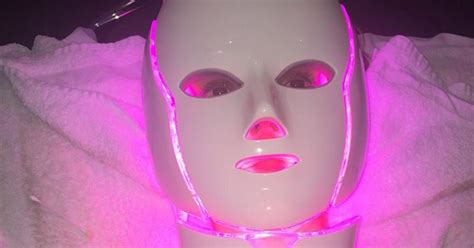 LED Light Mask Treatment Quality Cost Pricy vs Cheap