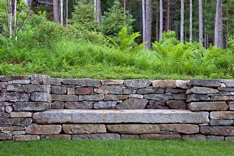 retaining-wall-natural-stone-wall - South Shore Landscape Supply