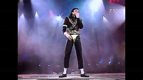 Michael Jackson - Jam - Live in Mexico DWT 1993 - [HD] - YouTube