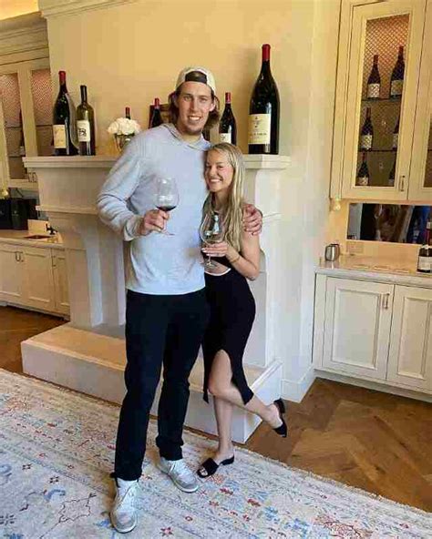 Kelly Olynyk Stats, Wife, Wiki, Age, Family, Biography, Net Worth And More