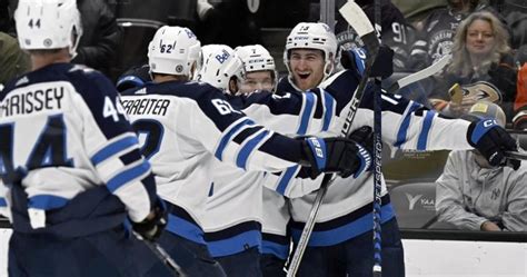 ANALYSIS: The Winnipeg Jets remain comfortable as other teams vie for playoff spots - Winnipeg ...