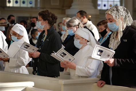 Mundelein Seminary in Illinois marks 100 years of forming priests ...