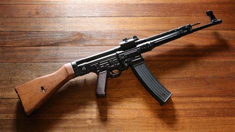 Refinished this StG44 for a friend. Stripped and oiled wood, simulation ...