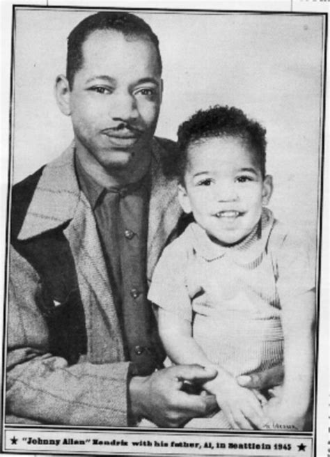 A childhood pic of Jimi Hendrix with his dad in 1945. | Jimi hendrix, Hendrix, Jimi hendrix ...