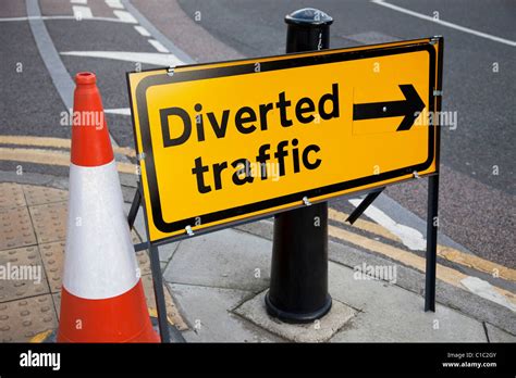 Traffic diversion sign Stock Photo - Alamy