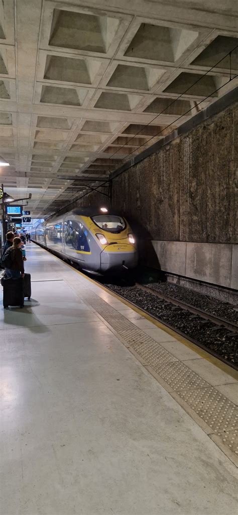 Eurostar - Disneyland via Lille Europe | ThemeParkRM