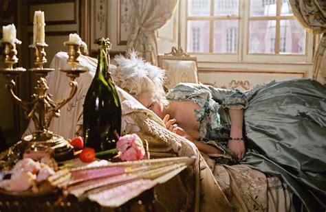 Review | Marie Antoinette (2006, dir: Sofia Coppola) | MovieSteve