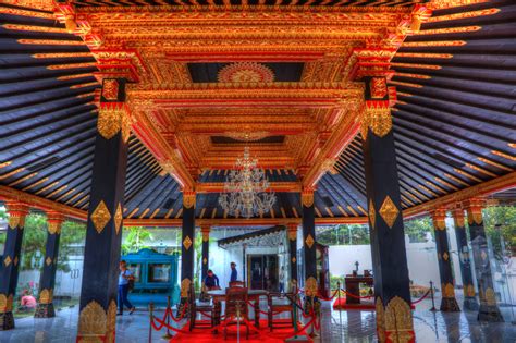 Yogyakarta Palace (Kraton) | Indonesia City Tour