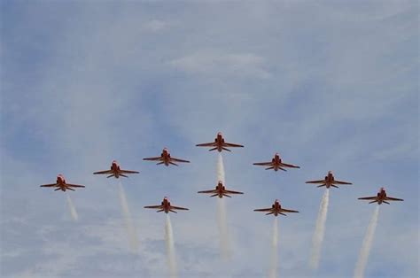 Red Arrows due in area as they use Hawarden Airport as base for Rhyl Airshow - Wrexham.com