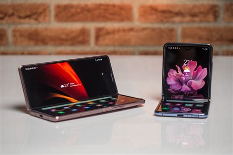 Samsung Galaxy Z Fold 2 vs Samsung Galaxy Z Flip: a battle of Samsung foldables - PhoneArena