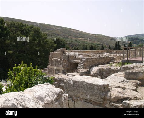 Knossos labyrinth greece crete hi-res stock photography and images - Alamy