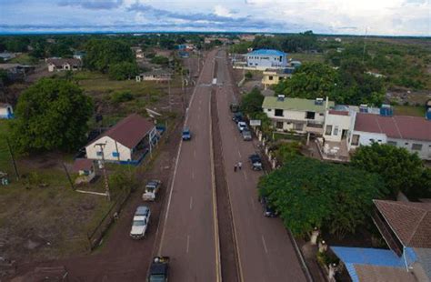 $473 M asphalt road commissioned in Lethem - Guyana Chronicle