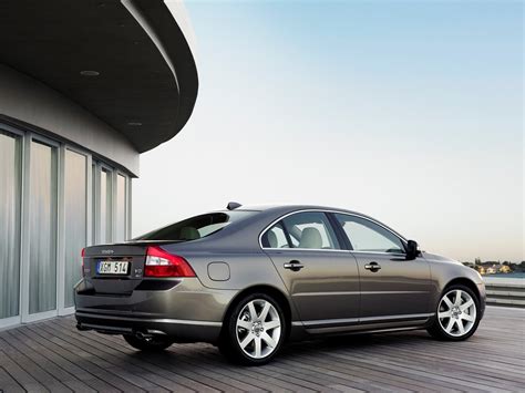 The all new Volvo S80 challenges the class leaders with Scandinavian luxury - Volvo Cars Global ...