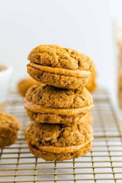 Do-Si-Dos (Peanut Butter Sandwich Cookies) - Eating Bird Food