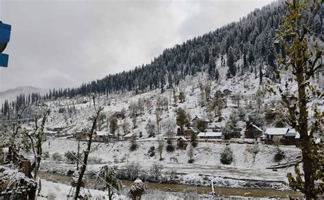 Sgr-Leh road closed after fresh snowfall at Zoji La Pass – Lake City Times