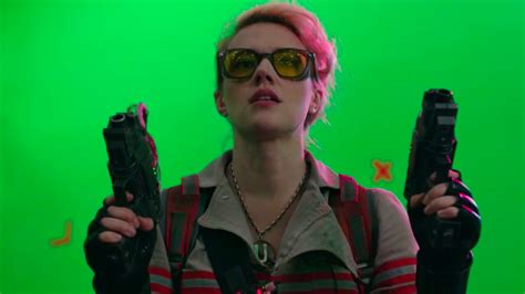 Video: Kate McKinnon's Ridiculous GHOSTBUSTERS Outtakes — GeekTyrant