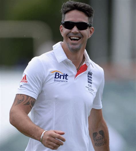 Cricket: Kevin Pietersen fears his knee won't hold up in the Ashes ...