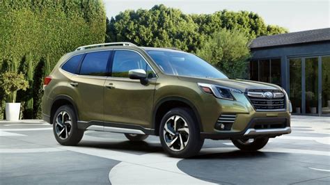 2023 Toyota RAV4 vs. 2023 Subaru Forester: Crossover SUV Showdown!