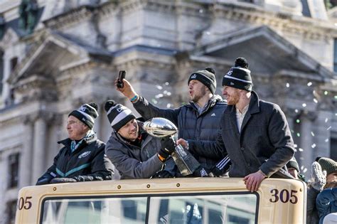 Eagles parade: Recapping Philadelphia's Super Bowl celebration