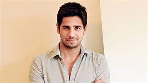 From Kar Gayi Chull To Galliyan: 5 Sidharth Malhotra Songs That Have ...