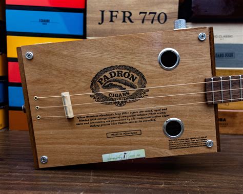 Cigar Box Guitar - SN:190701