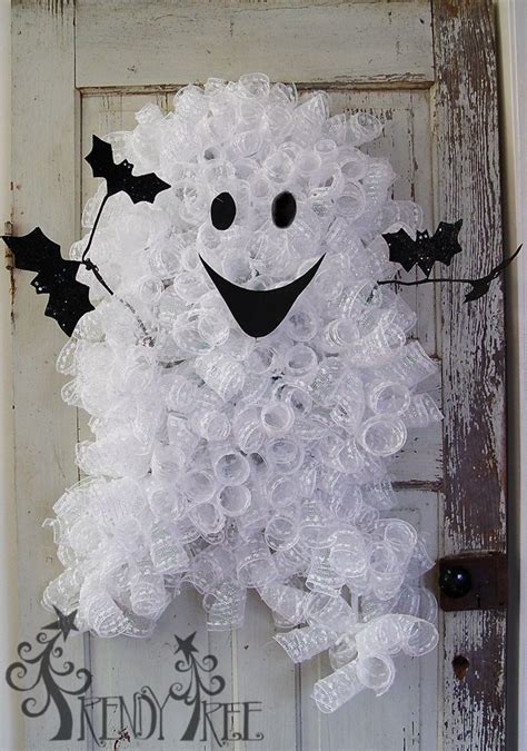 DIY Halloween Wreath - Kid Friendly Things To Do .com