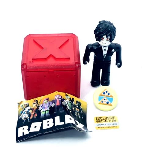 ROBLOX CELEBRITY SERIES 5 ROYALE HIGH ASHE w/ Creepy Cupcake Virtual Code $7.99 - PicClick