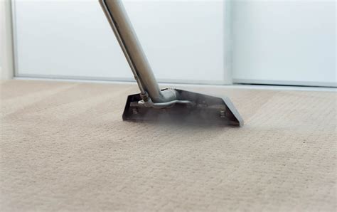 Steam Cleaning Carpet Over Hardwood Floors | Floor Roma