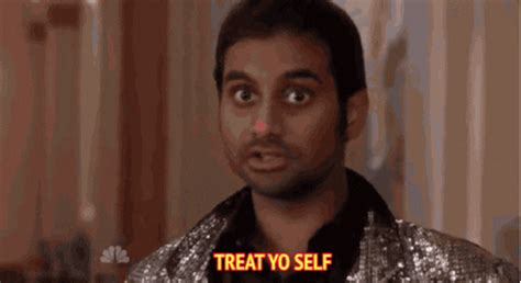 Tom Haverford GIFs - Find & Share on GIPHY