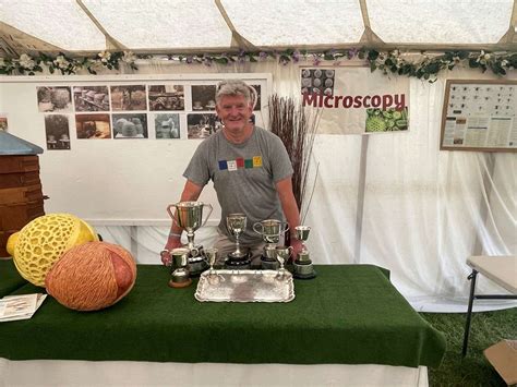 Caythorpe beekeeper achieves success at Lincolnshire Beekeepers Honey Show