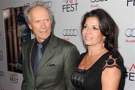 Clint Eastwood Separates From Wife of 17 Years