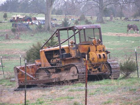 Old Caterpillar D7 Dozer | County road in Madison County Ar.… | Flickr - Photo Sharing!