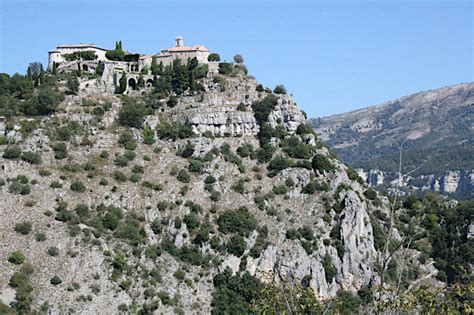 Gourdon France travel and tourism, attractions and sightseeing and Gourdon reviews