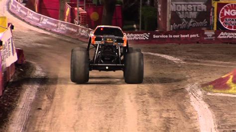 Monster Jam - World Finals 2012 - Monster Truck Racing Highlights - YouTube